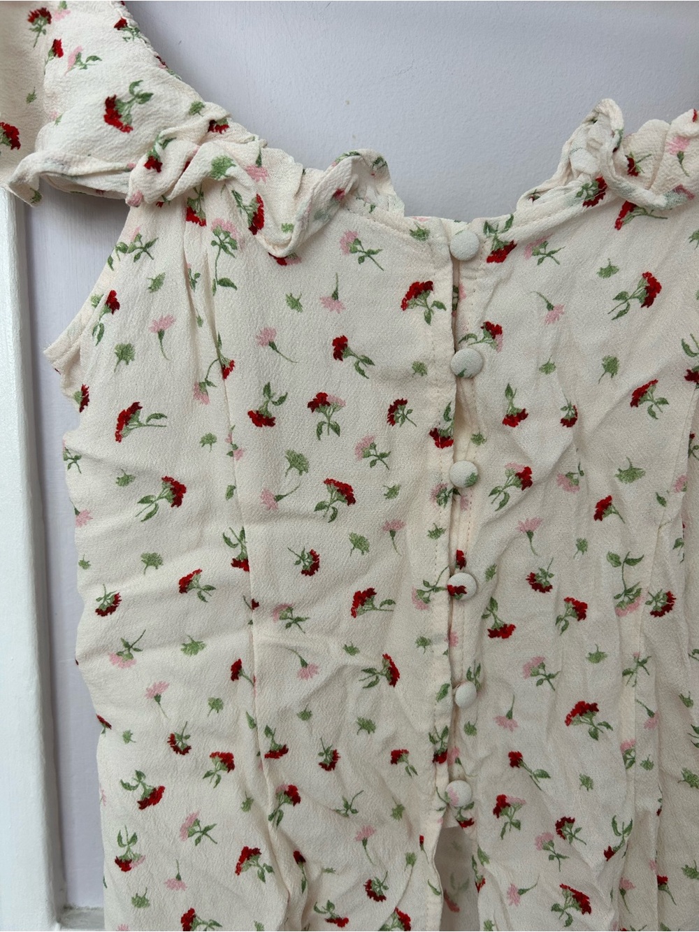 H&M Cream Floral Ruffle Off-Shoulder Camisole - Picture 2 of 3